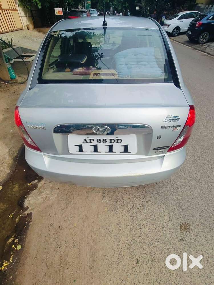 Hyundai Verna Crdi 2009