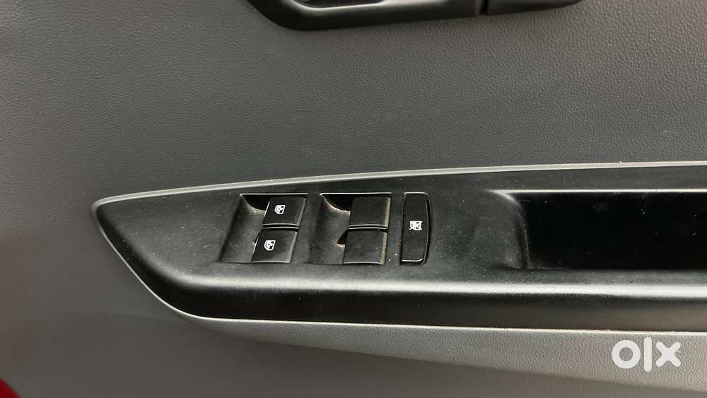 Mahindra Kuv100 Nxt 1.2 K4 Plus Petrol 6 Str, 2018, Petrol