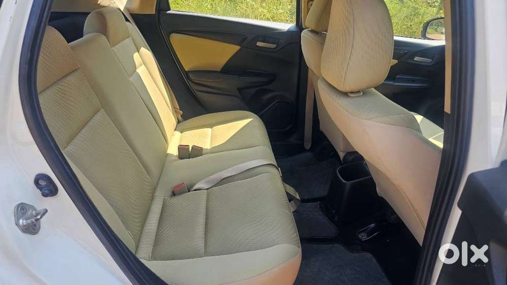 Honda Jazz 1.2 S I-vtec At, 2016, Petrol