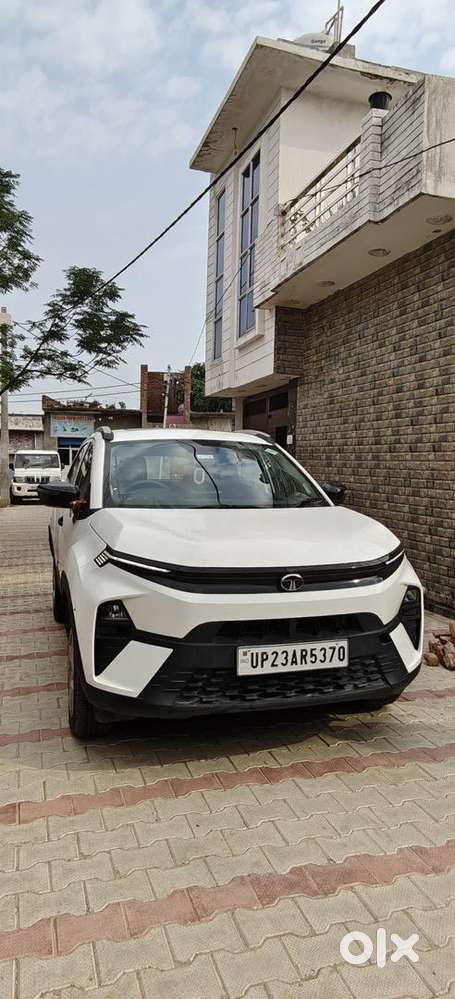 Tata Nexon Cng & Petrol(13000km) 2025