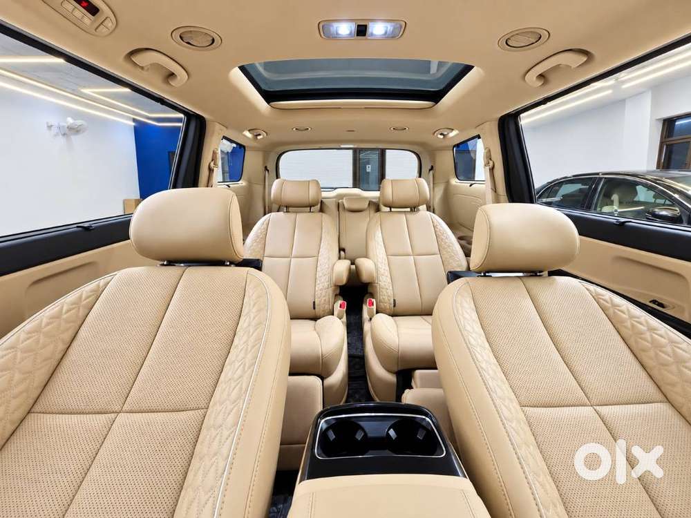 Kia Carnival Limousine 2023 Model