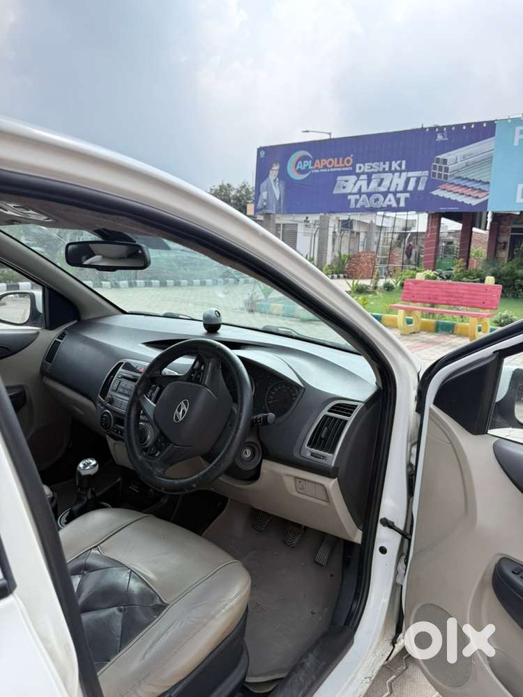 Hyundai I20 Sportz 2013