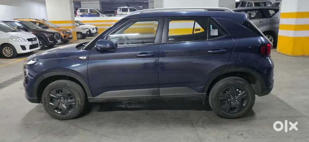 Hyundai Venue S 1.2 Petrol, 2023, Petrol