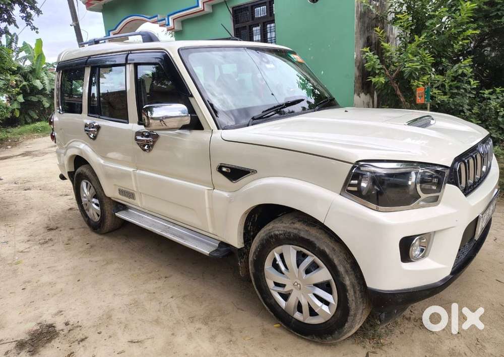 Mahindra Scorpio Classic 2022 Diesel Manual First-owner