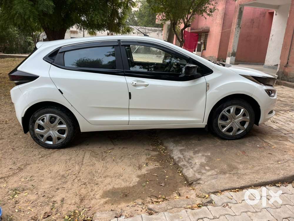 Tata Altroz Diesel 2023