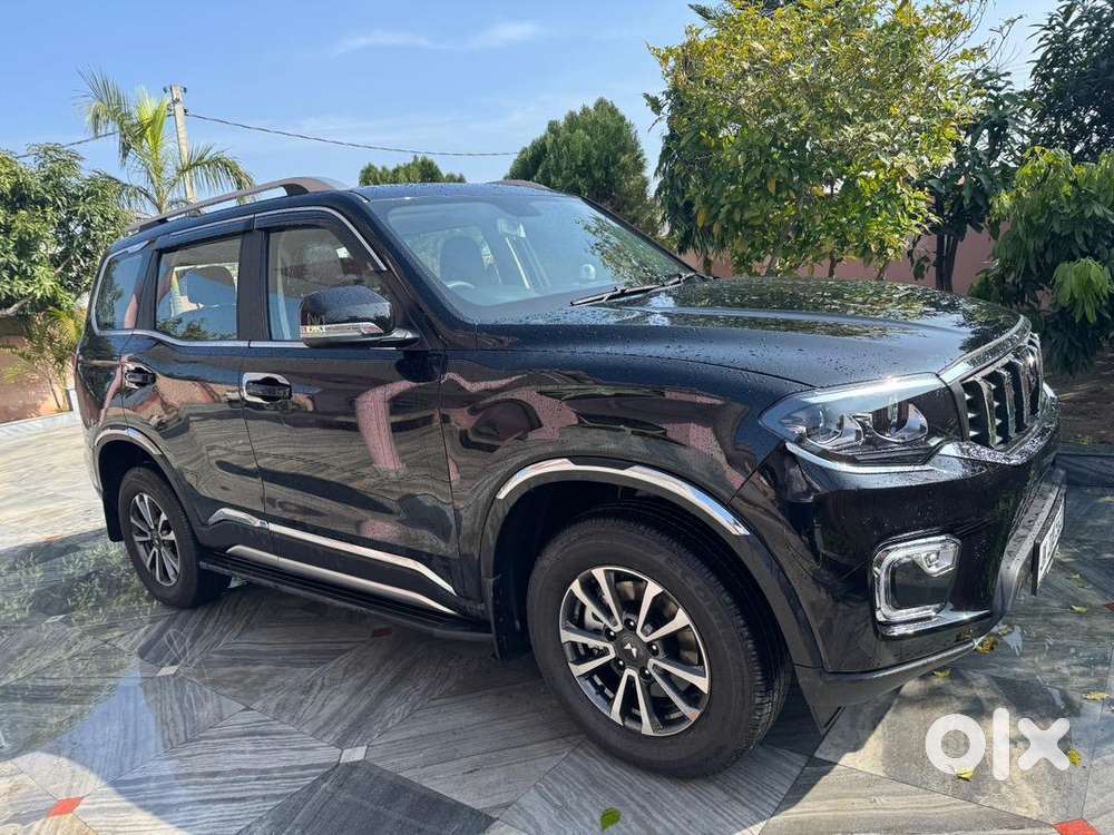 Mahindra Scorpio-n Z8 Select 2025 Diesel 2900 Km Driven