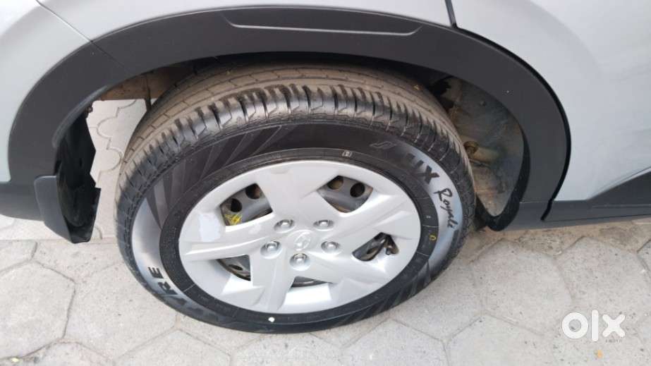Hyundai Venue 1.2 S Plus, 2021, Petrol