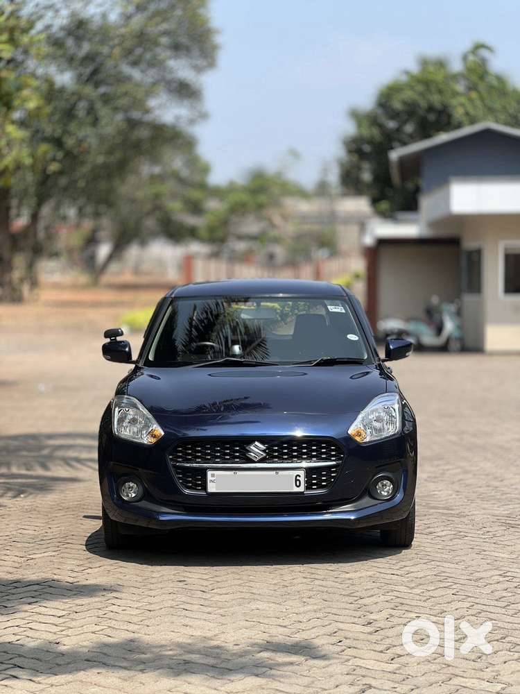 Maruti Suzuki Swift Vxi + Manual, 2021, Petrol