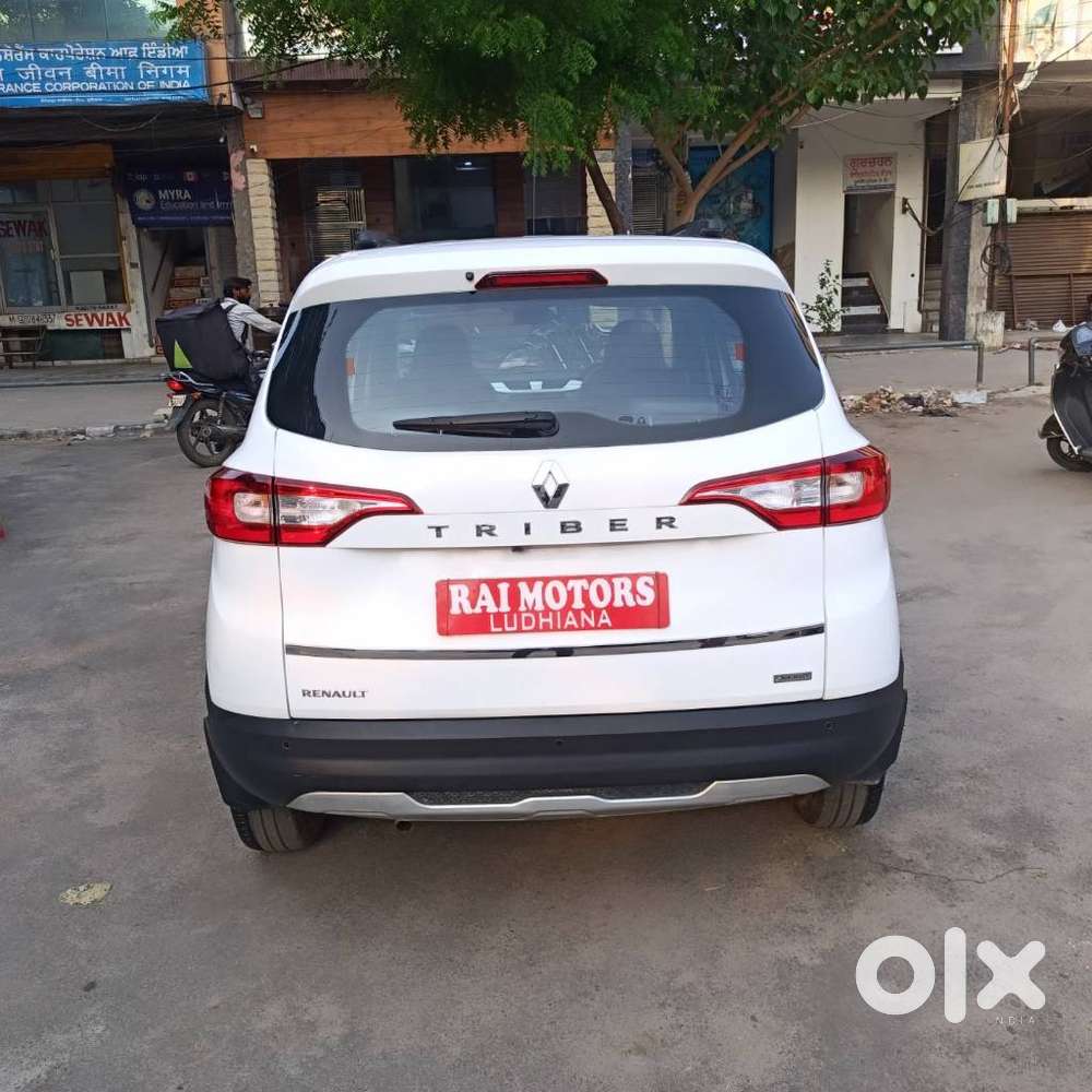 Renault Triber Rxz, 2021, Petrol
