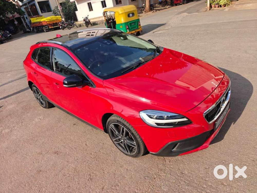 Volvo V40 Cross Country D3, 2018, Diesel