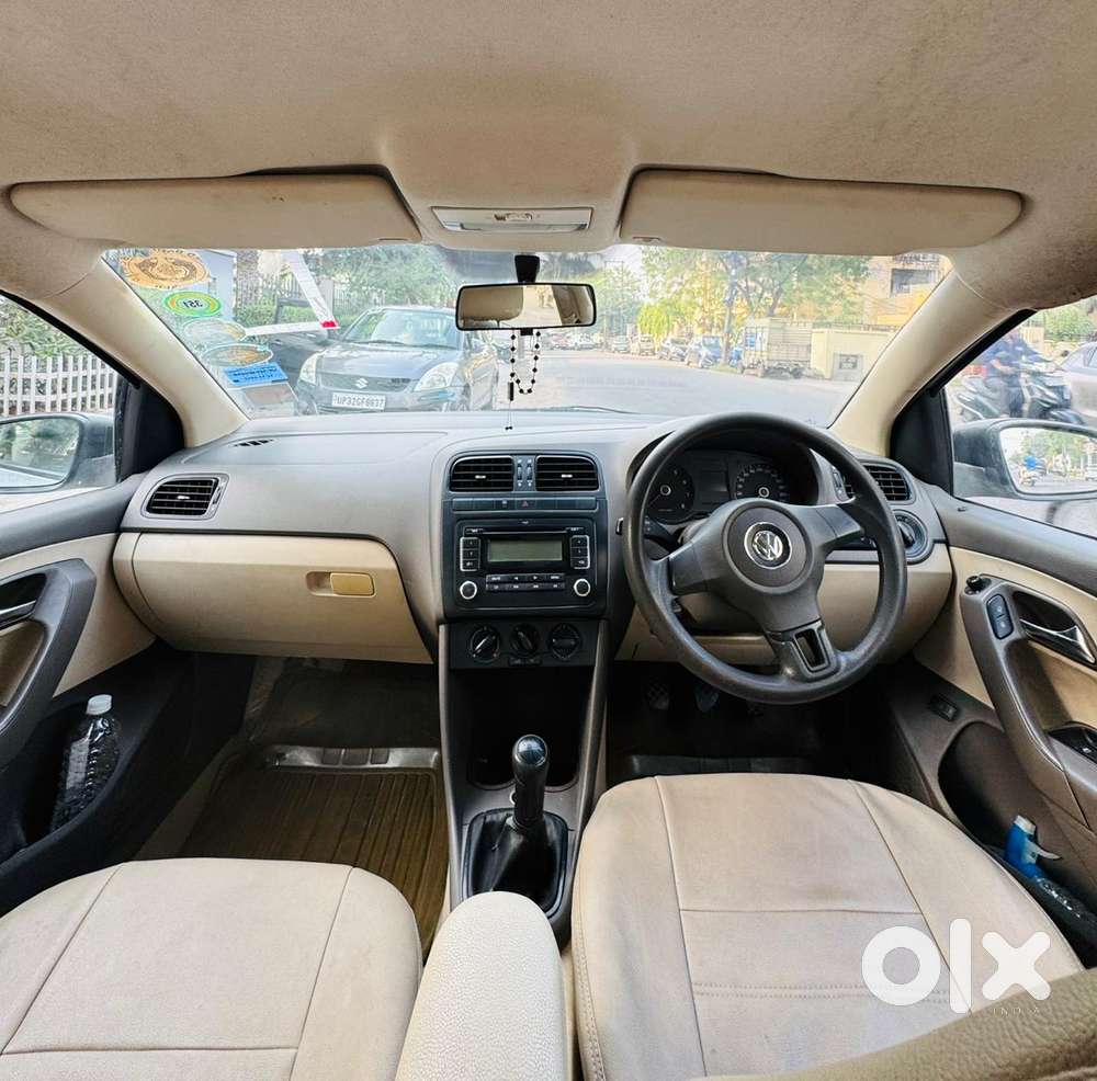 Volkswagen Vento 2010-2013 Petrol Highline, 2012, Petrol