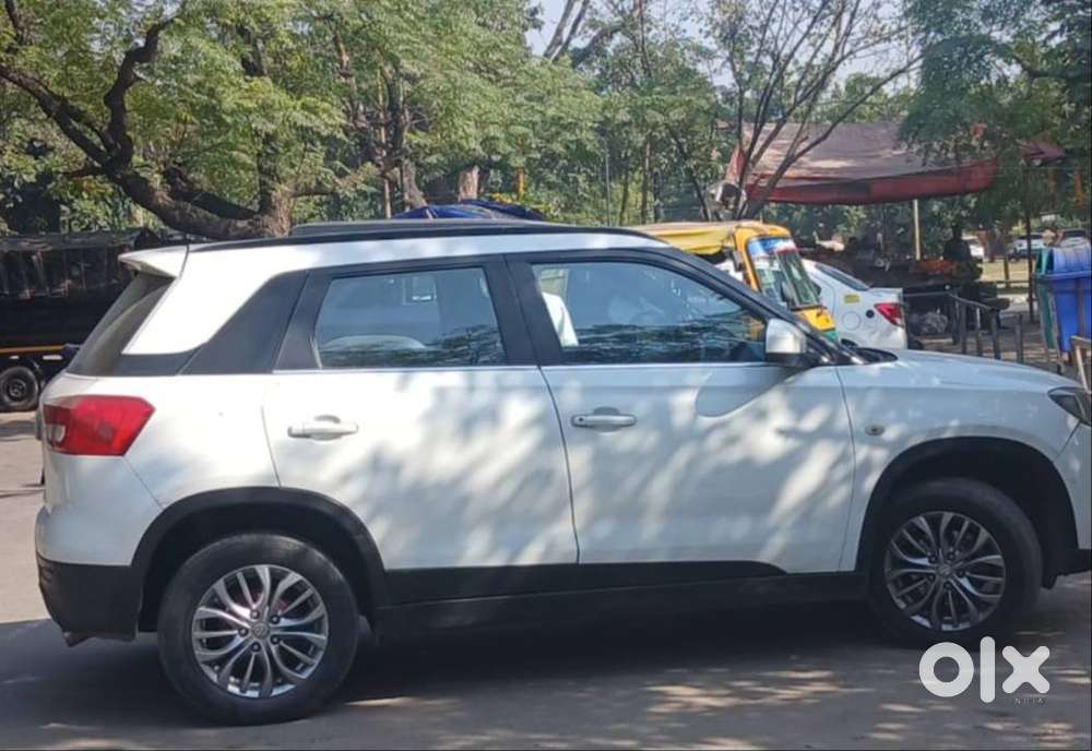 Breeza Car Good  Condition Top Model Premium Mumber