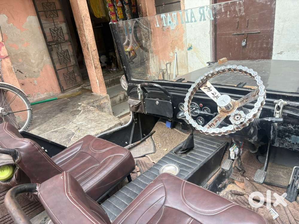 Mahindra Jeep Commander 750 1976
