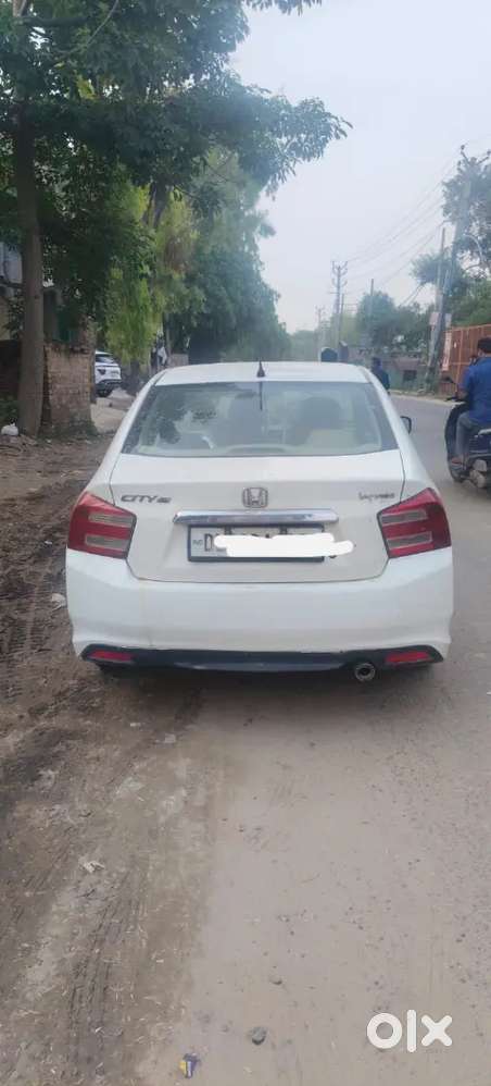 Honda City 2013 Cng & Hybrids Well Maintained