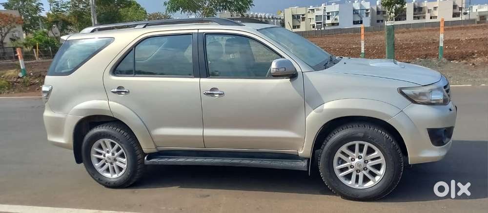 Toyota Fortuner 3.0 4x2 Automatic, 2012, Diesel