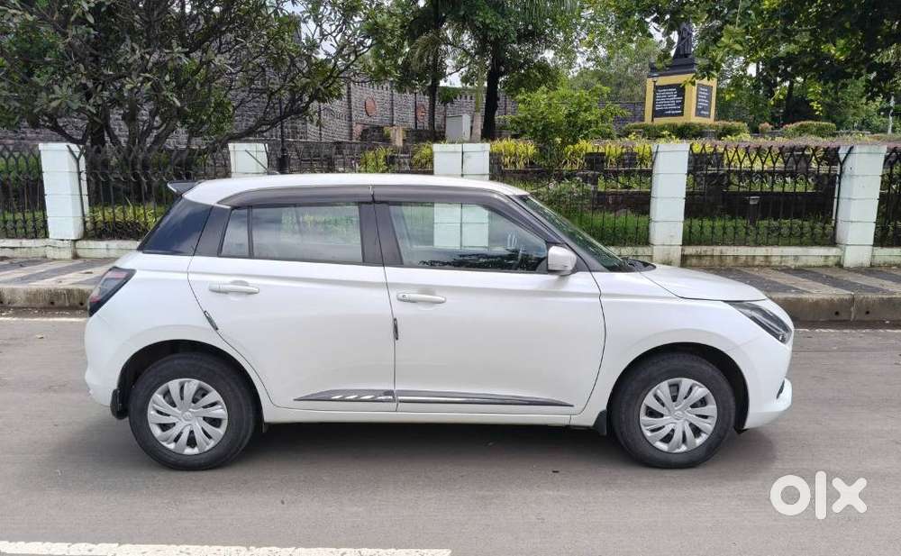 Maruti Suzuki Swift Vxi 1.2 Abs Bs-iv, 2024, Petrol