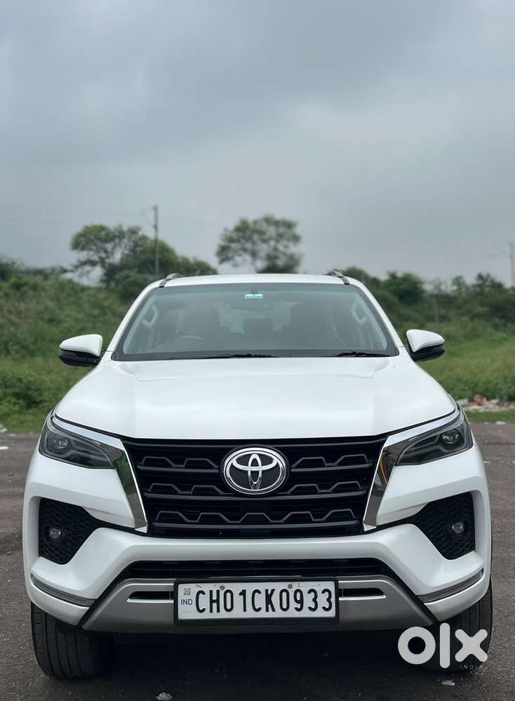 Toyota Fortuner 4x2 At 2.8 Diesel, 2022, Diesel