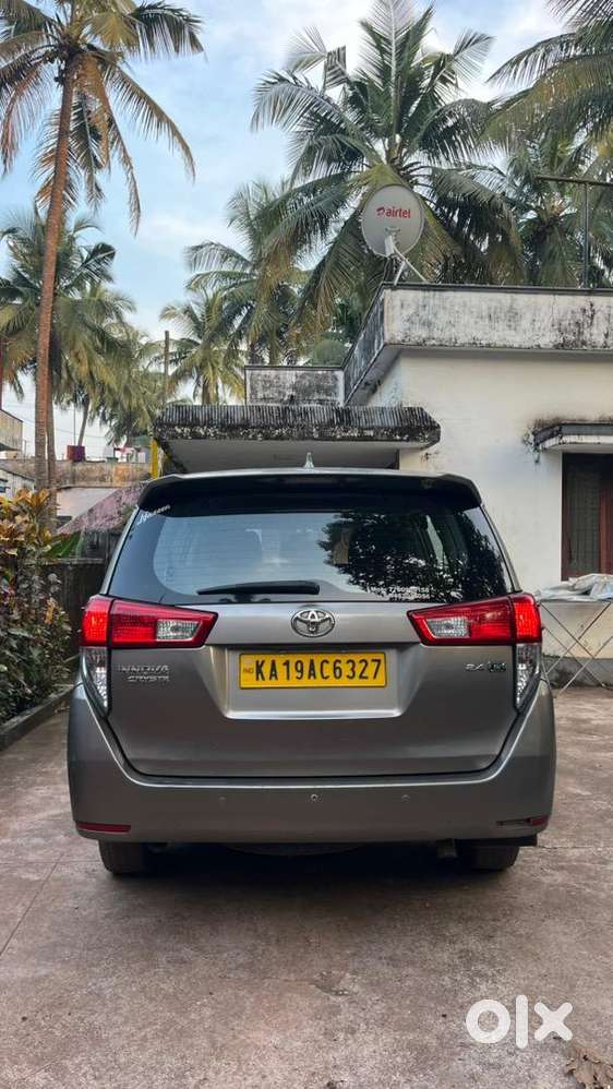 Toyota Innova Crysta 2018 Showroom Maintained