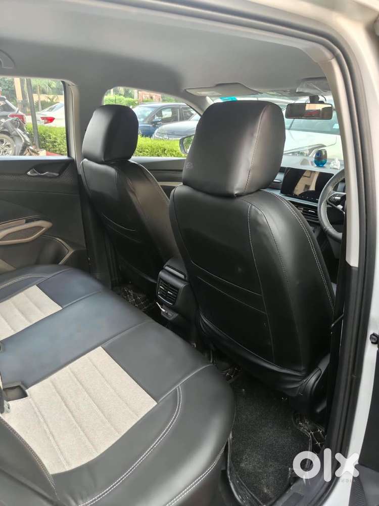 Skoda Kylaq Signature At Petrol