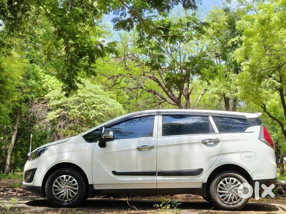 Mahindra Marazzo M2, 2021, Diesel