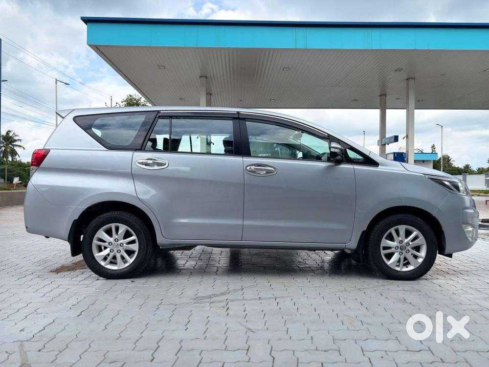 Toyota Innova Crysta 2.8 Gx At, 2017, Diesel