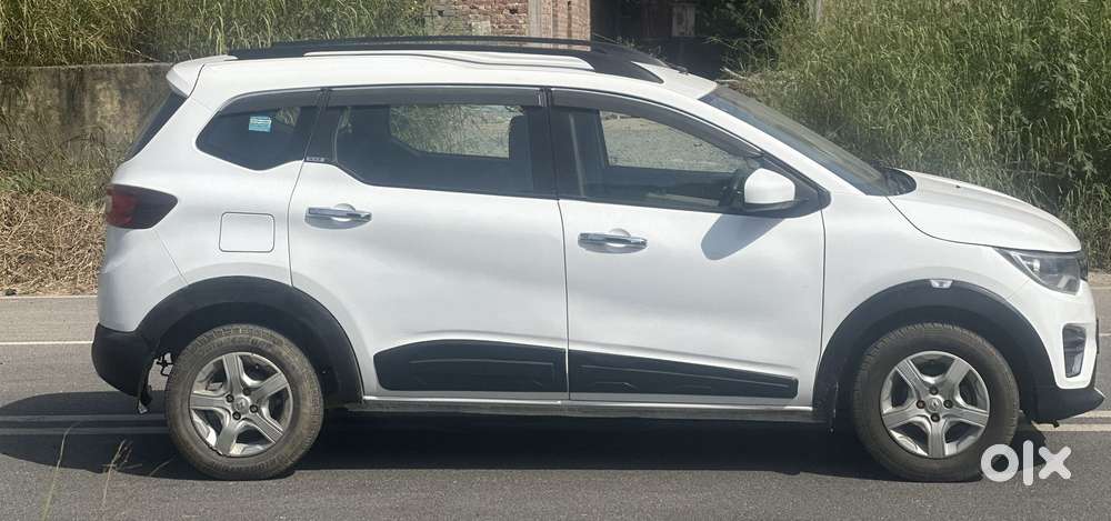 Renault Triber Rxz, 2020, Petrol