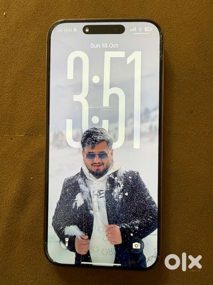 I phone 16 pro max in mint condition both e sim battery 92%