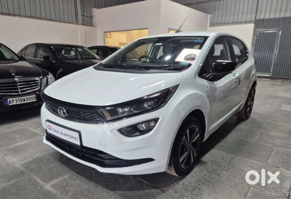 Tata Altroz Xz, 2022, Petrol