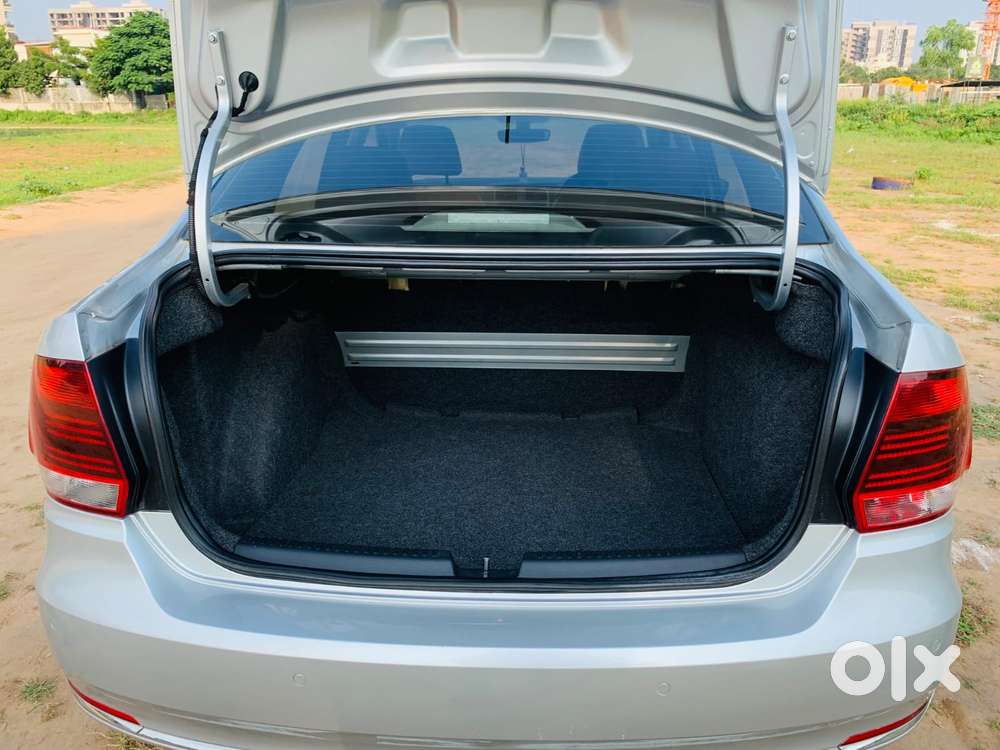 Volkswagen Vento 1.2 Tsi Highline At, 2018, Petrol