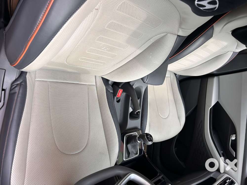 Hyundai Creta 2024 Model Vechile Age 1.5 Years