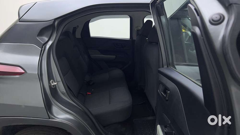 Tata Punch Adventure Amt, 2023, Petrol