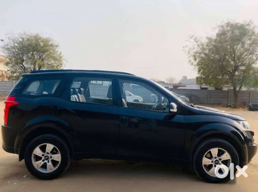 Mahindra Xuv500 Xclusive (driver Power Seat), 2014, Diesel