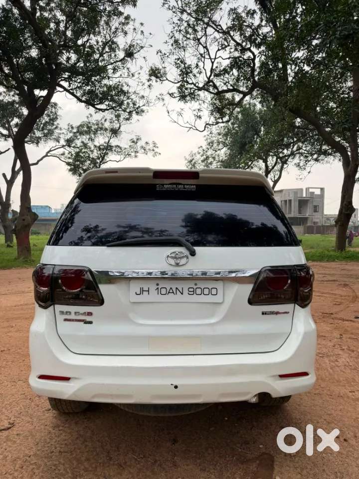 Toyota Fortuner, 2014, Diesel
