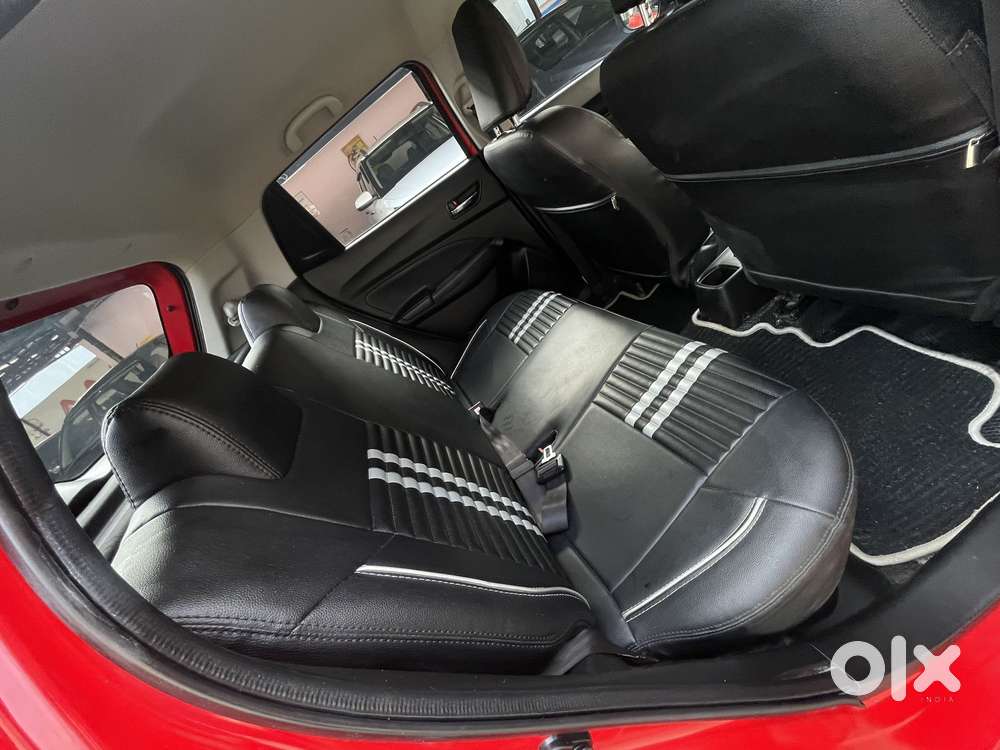Maruti Suzuki Swift Vxi + Manual, 2023, Petrol