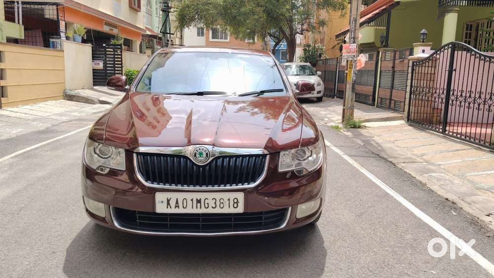 Skoda Superb 1.8 Elegance Tsi At, 2011, Petrol