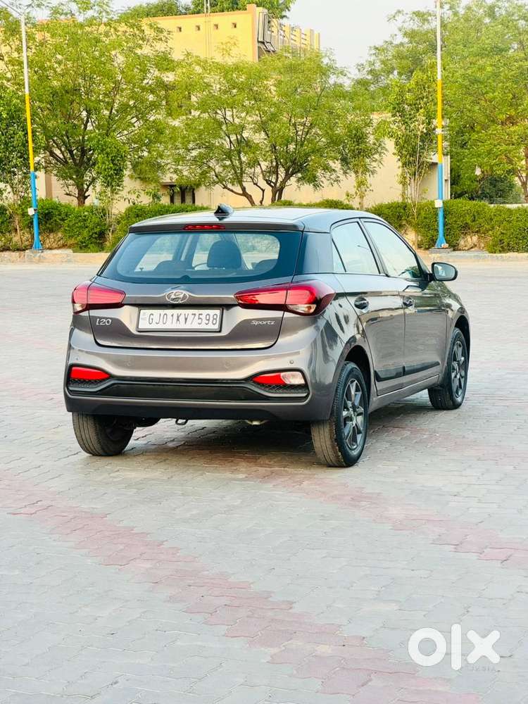 Hyundai I20 Sportz 1.4 At Vtvt, 2019, Petrol