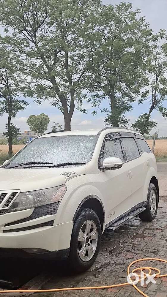 Mahindra Xuv500 2012 Diesel 15 Km Driven