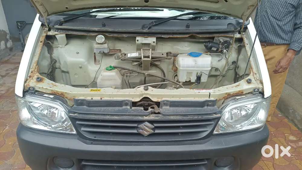 Showroom Condition! Maruti Suzuki Eeco, 22,000 Km Used, Petrol + Ac