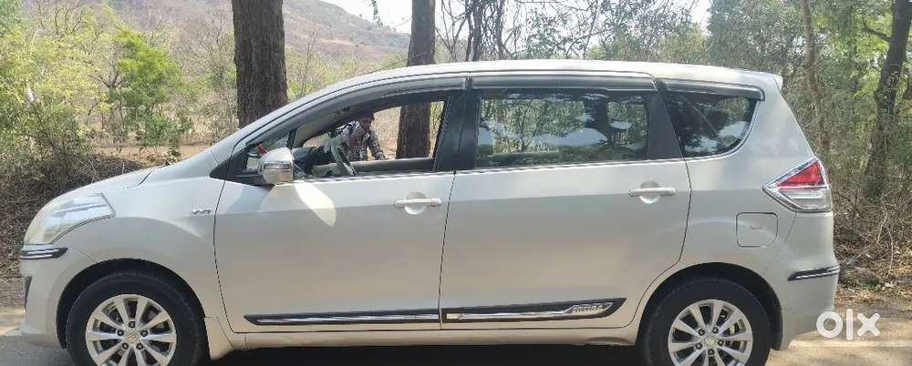 Maruti Suzuki Ertiga Cng