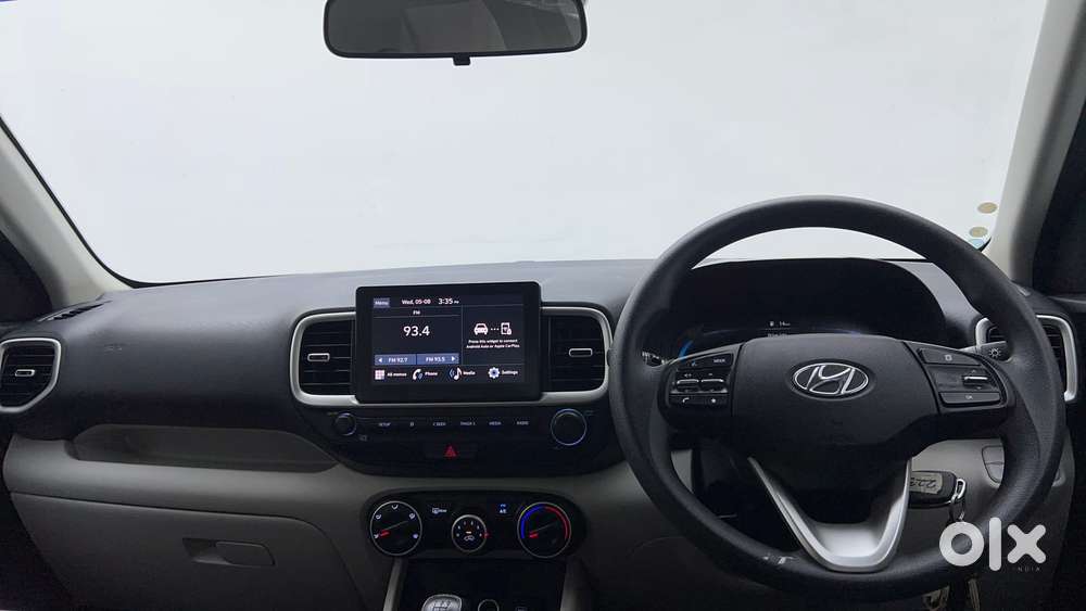 Hyundai Venue 1.2 S (o), 2022, Petrol