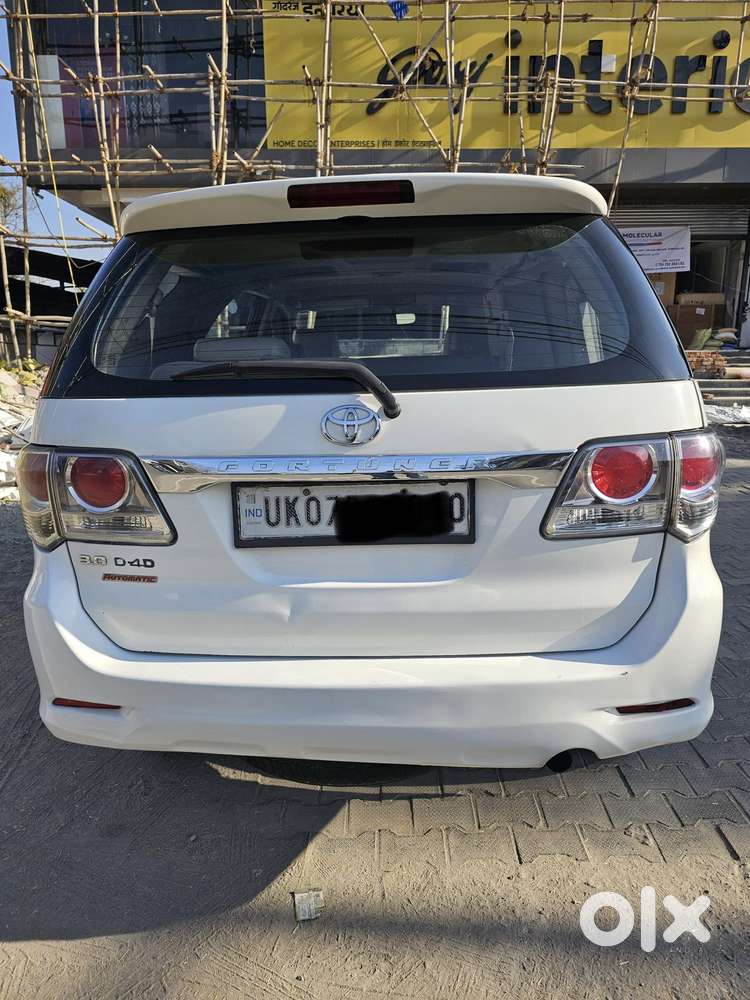 Toyota Fortuner 3.0 4x2 Automatic, 2014, Diesel