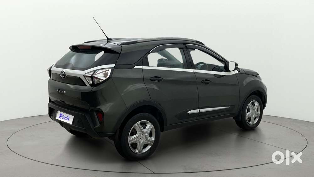Tata Nexon 1.5 Revotorq XMA AMT (S), 2020, Petrol