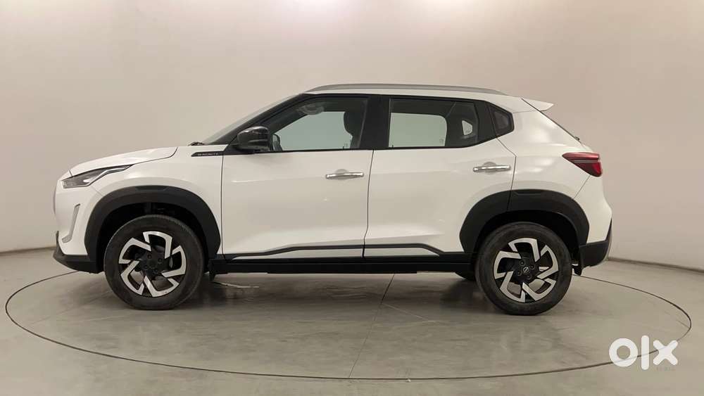 Nissan Magnite 1.0 Xv, 2023, Petrol