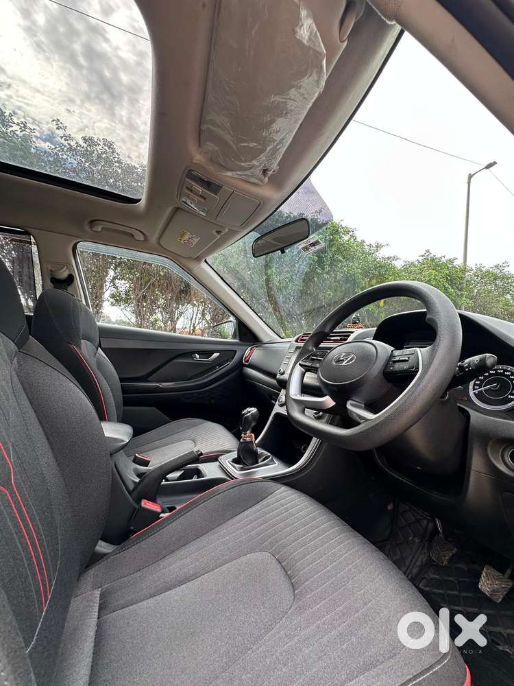 Hyundai Creta King Edition 1.5 Petrol Dual Tone, 2023, Petrol