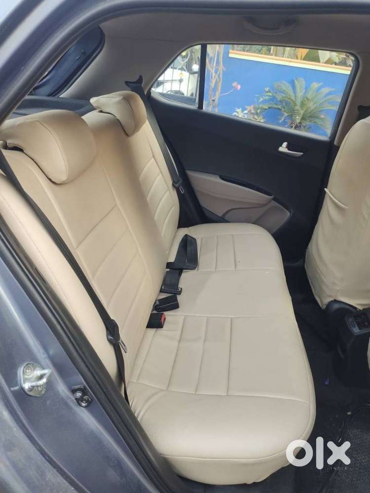 Hyundai Grand I10 Asta Automatic 1.2 Kappa Vtvt, 2015, Petrol