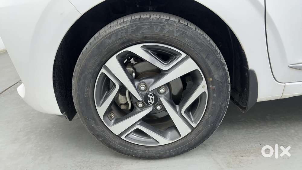 Hyundai Aura Sx 1.2 (o) Petrol, 2023, Petrol