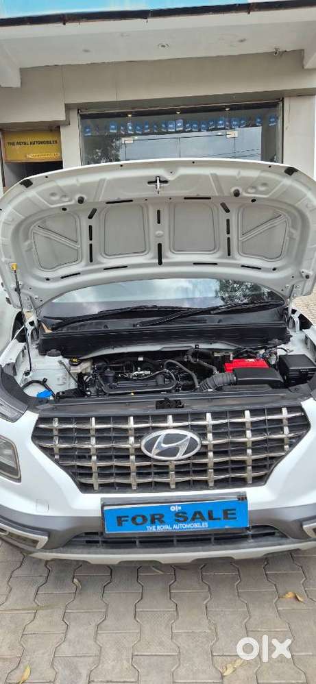 Hyundai Venue 1.2 S (o), 2020, Petrol