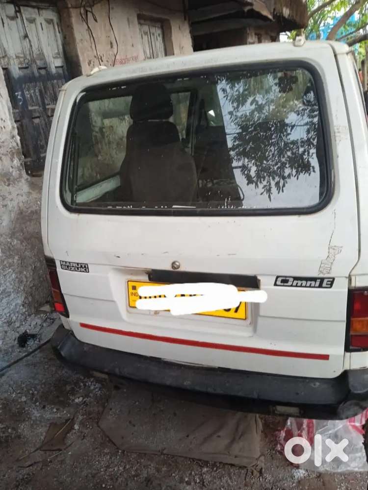 Maruti Suzuki Omni 2017 Diesel Well Maintained