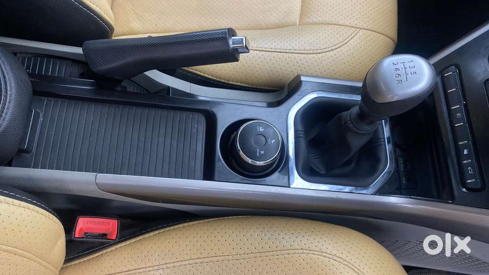 Tata Nexon 1.2 Revotron Xz Plus, 2018, Petrol