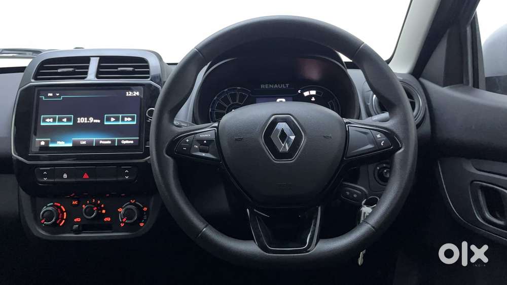 Renault Kwid 1.0 Rxt Amt, 2023, Petrol